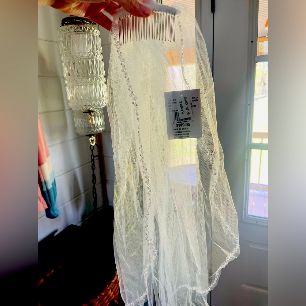 Wedding Veil (Never worn)